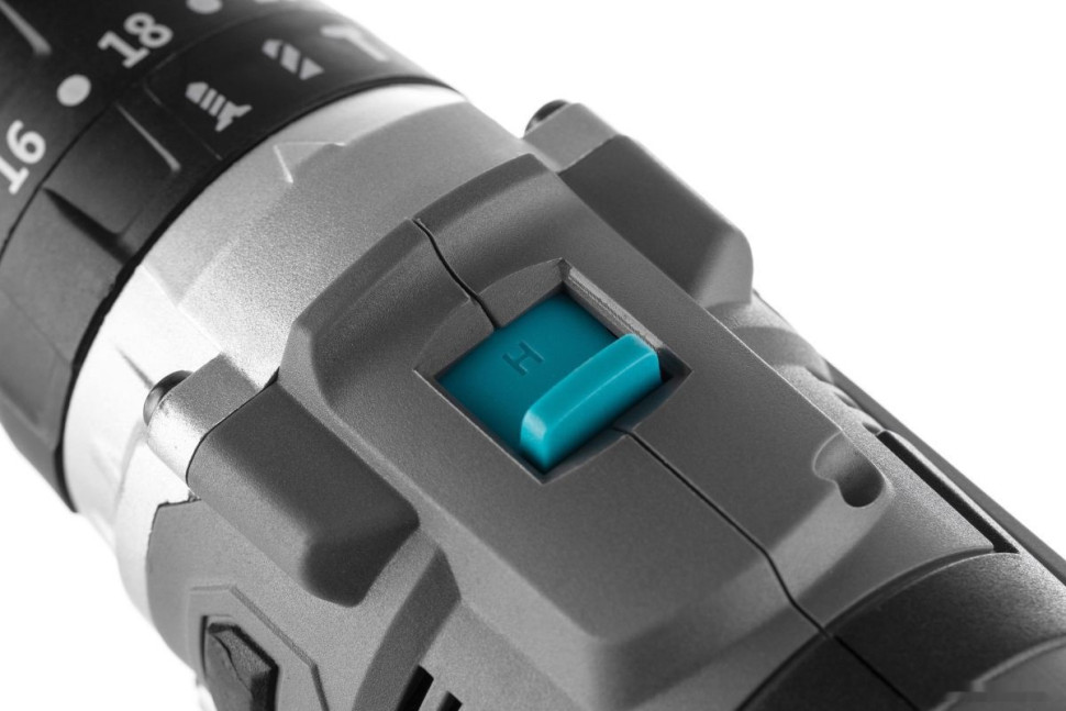 Дрель-шуруповерт Tesla TCD18HD 840374 (с 2-мя АКБ, кейс)