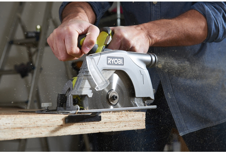 Дисковая пила Ryobi R18CS-0