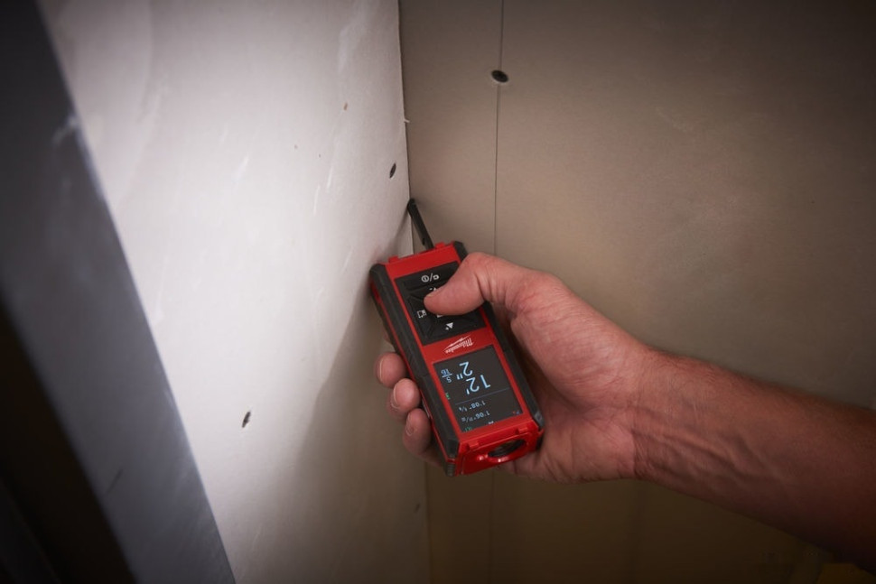 Лазерный дальномер Milwaukee LDM 100 4933459278