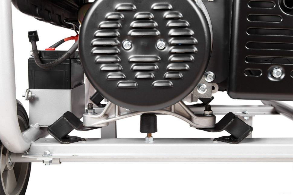 Генератор Eland LX8700E Генератор Eland LX8700E