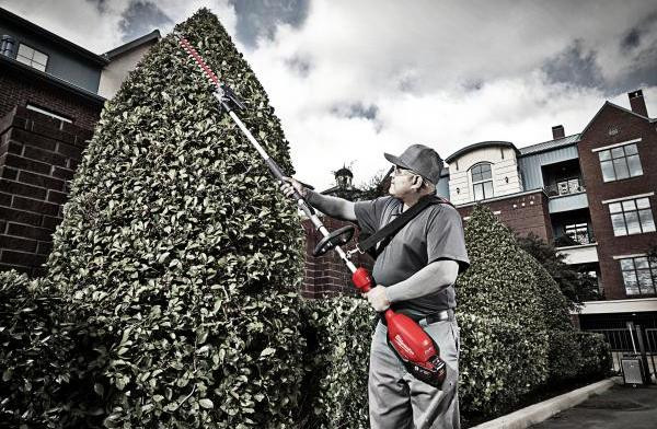 Триммер Milwaukee Fuel M18 FOPH-0 4933464954 (без АКБ) Триммер Milwaukee Fuel M18 FOPH-0 4933464954 (без АКБ)