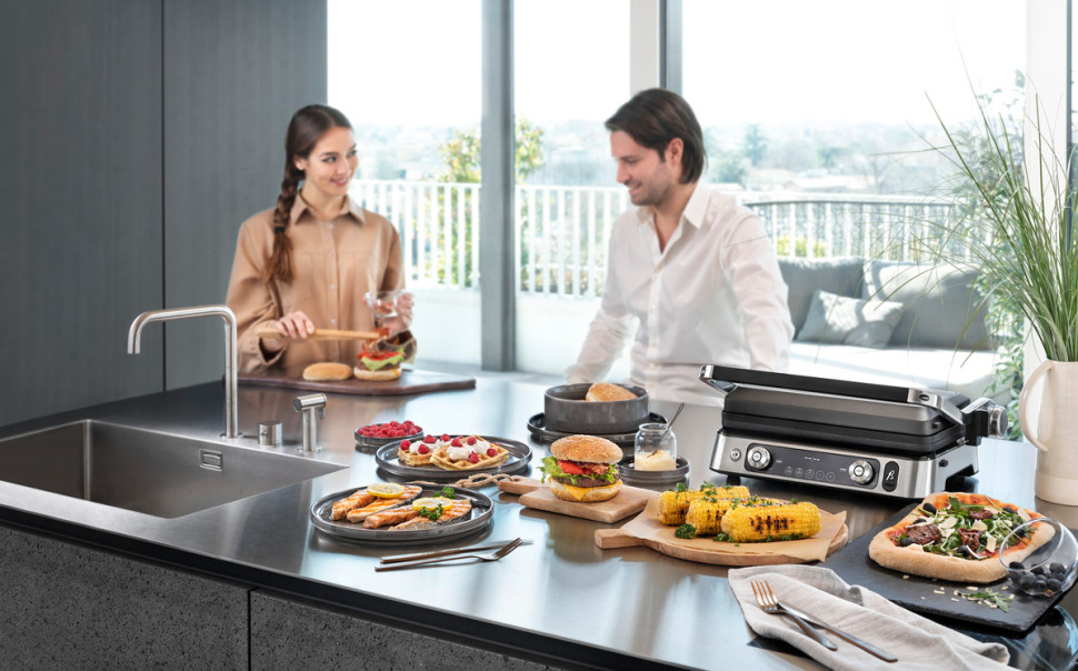 Электрогриль Delonghi CGH1130DP