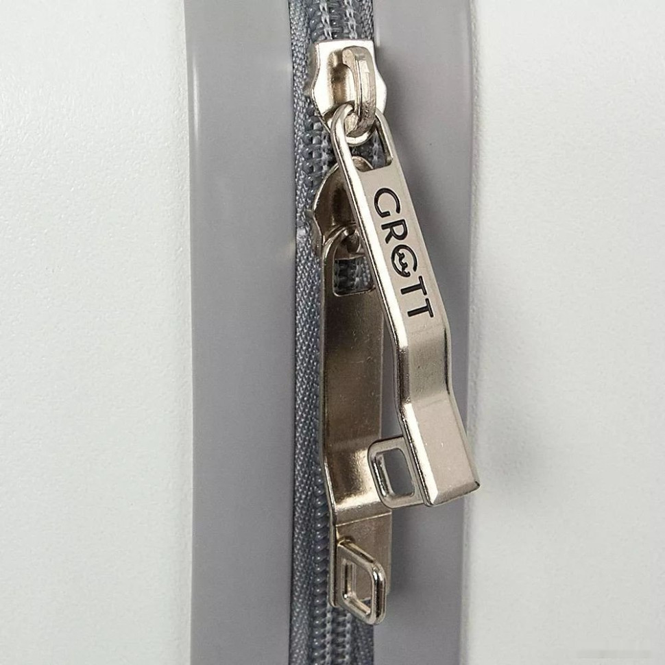 Чемодан-спиннер Grott 340-614/5-20 (белый) Чемодан-спиннер Grott 340-614/5-20 (белый)