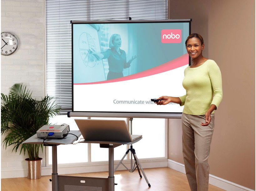 Проекционный экран Nobo Tripod Screen 200x151.3 Проекционный экран Nobo Tripod Screen 200x151.3