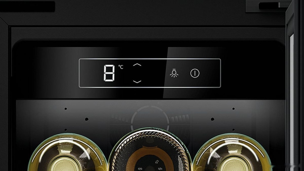 Винный шкаф NEFF KU9202HF0 Винный шкаф NEFF KU9202HF0