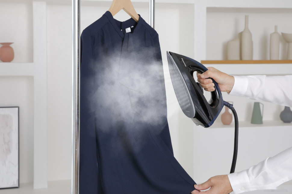 Утюг Panasonic NI-GT200ATW Утюг Panasonic NI-GT200ATW