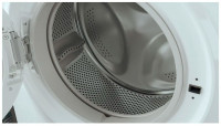Стиральная машина Whirlpool WRSB 7238 BB EU