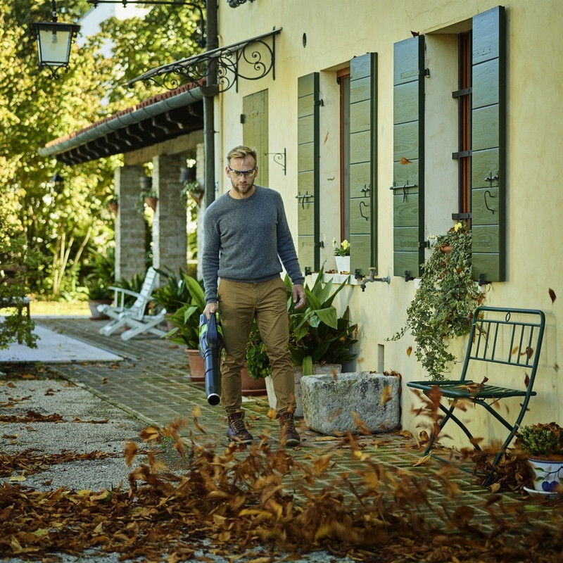 Ручная воздуходувка Greenworks GD60AB 2405607 (без АКБ) Ручная воздуходувка Greenworks GD60AB 2405607 (без АКБ)