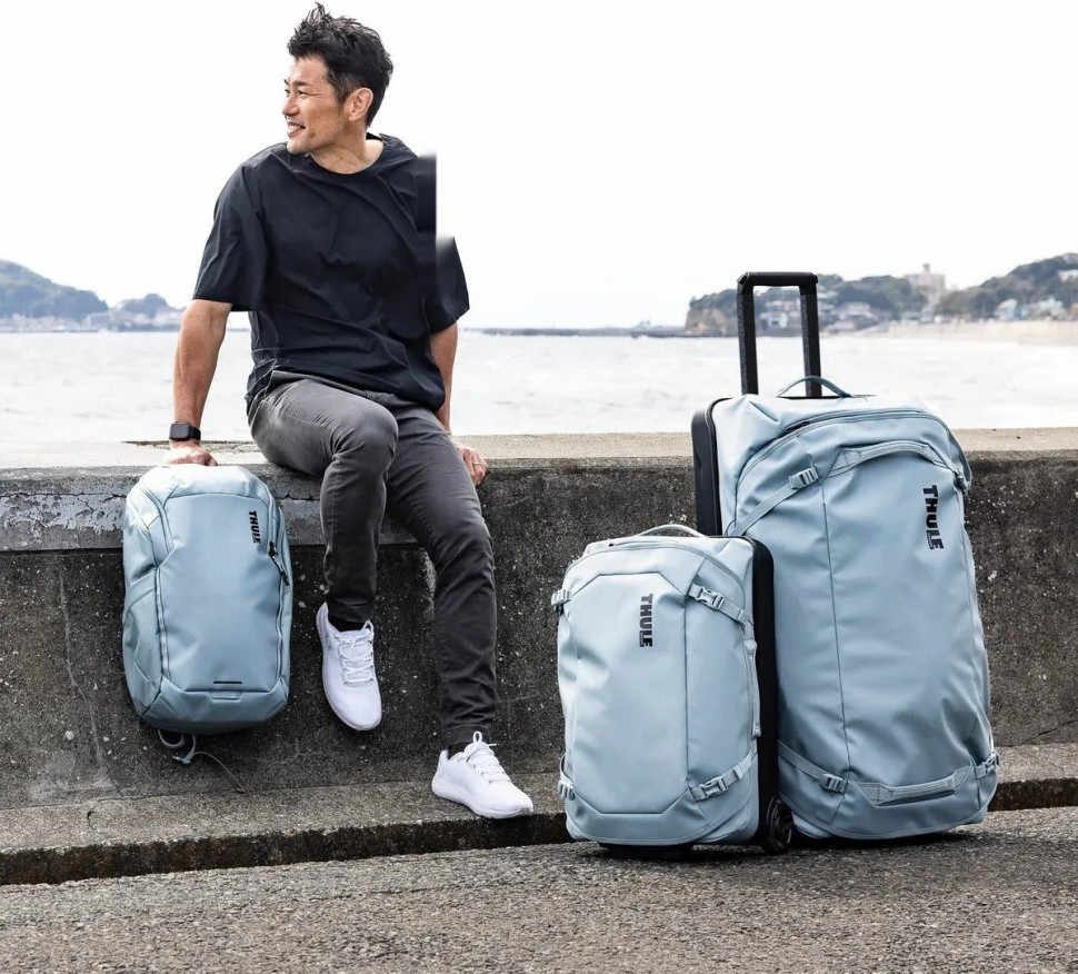 Чемодан Thule Chasm Rolling Duffel 3204988 (голубой)