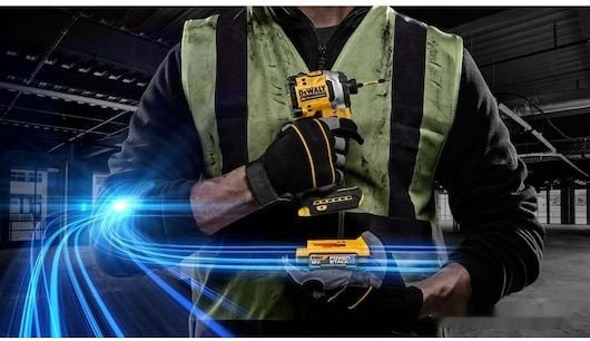 Винтоверт DeWALT DCF850E2T (с 2-мя АКБ 1.7 Ач, кейс)
