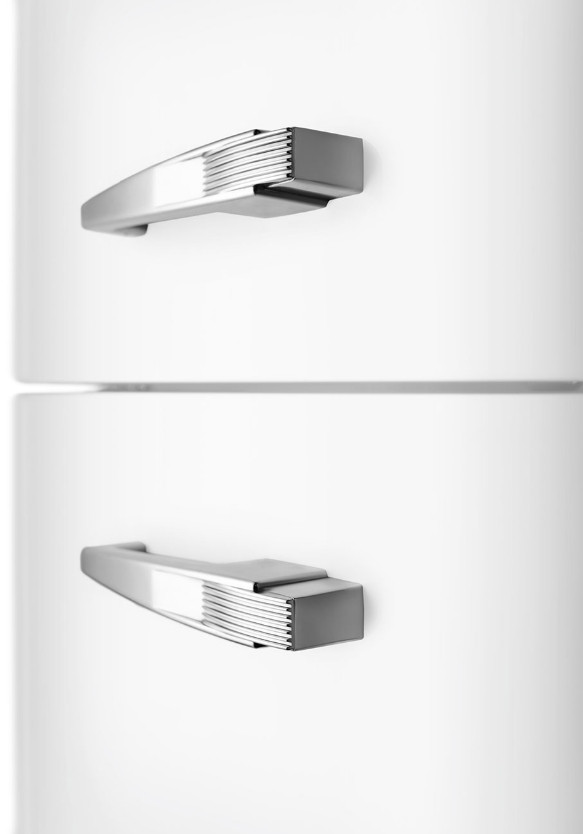 Холодильник Smeg FAB32LWH5