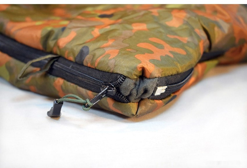 Спальный мешок Talberg Forest II Wide -22С (правая молния)