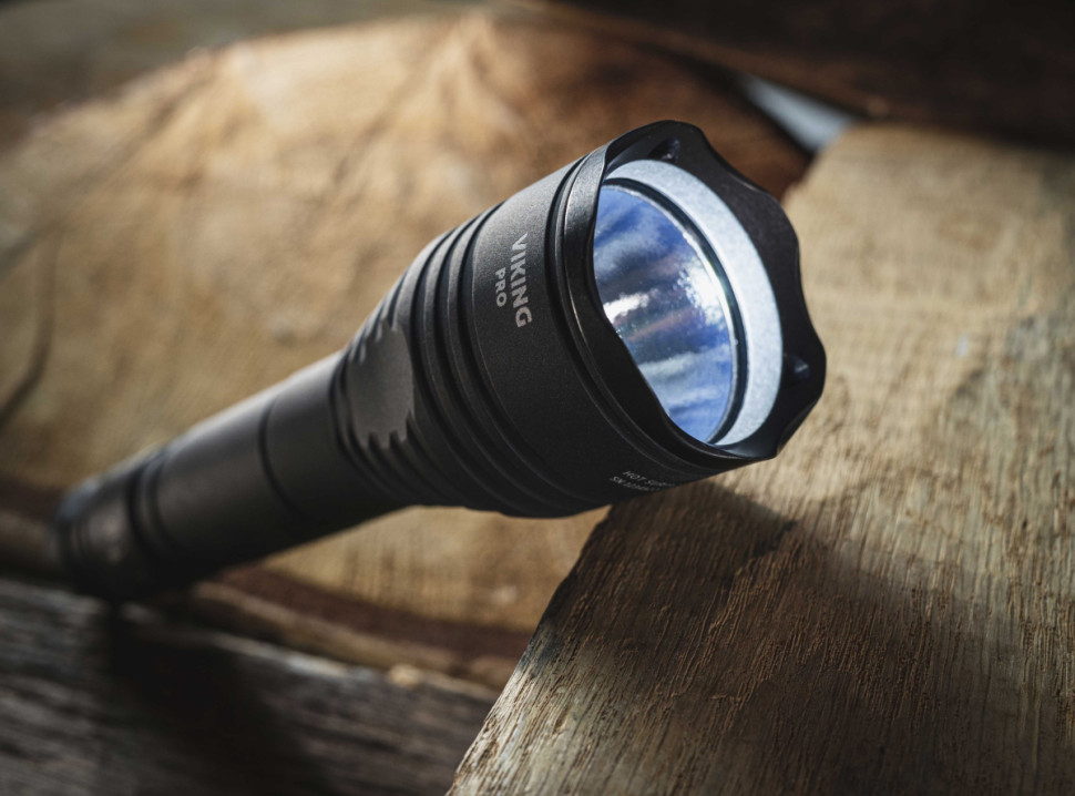 Фонарь Armytek Viking Pro Magnet USB (теплый свет) Фонарь Armytek Viking Pro Magnet USB (теплый свет)