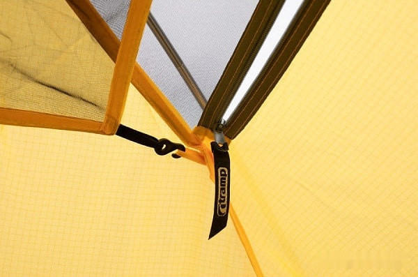 Палатка Tramp Peak 3 v2 (зеленый) Палатка Tramp Peak 3 v2 (зеленый)