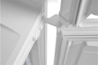 Холодильник Indesit ES 20 A