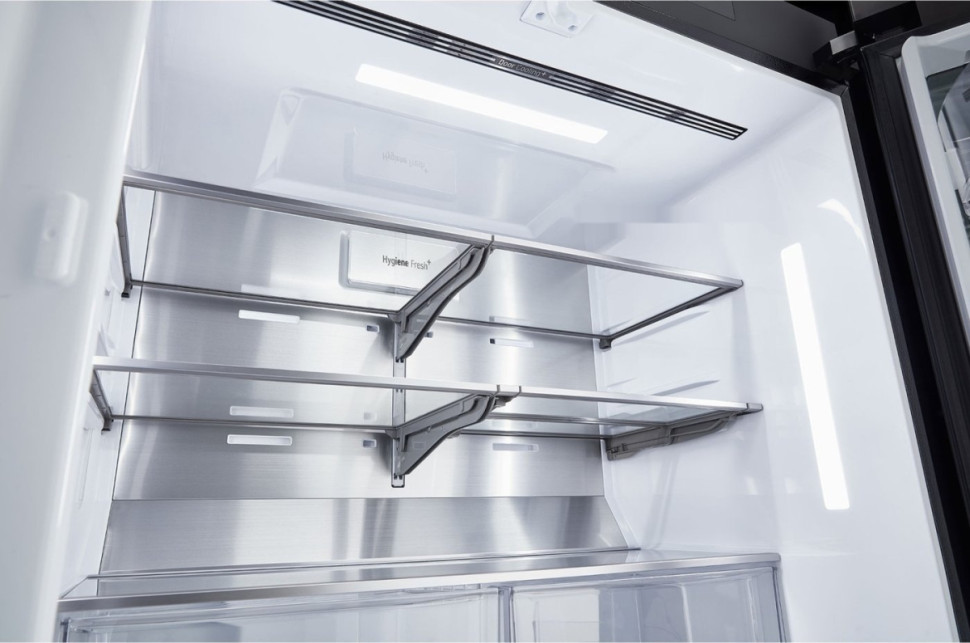 Четырёхдверный холодильник LG GR-A24FQAKM Четырёхдверный холодильник LG GR-A24FQAKM