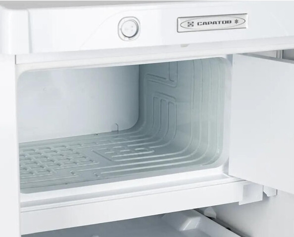 Однокамерный холодильник Саратов 452 КШ-122/15 (белый) Однокамерный холодильник Саратов 452 КШ-122/15 (белый)