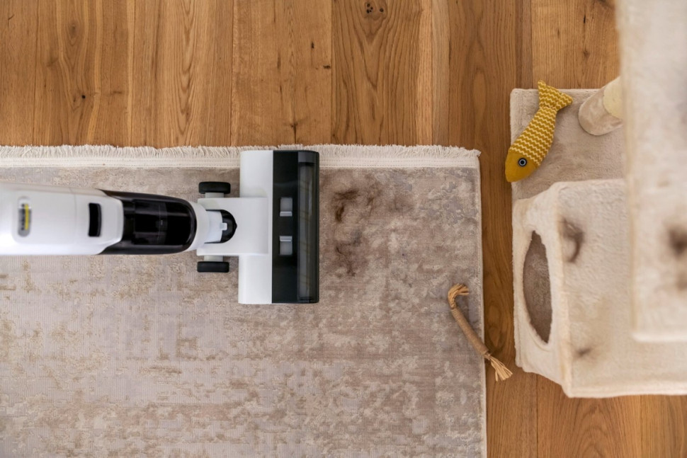 Вертикальный моющий пылесос Karcher KFL 1 1.056-110.0