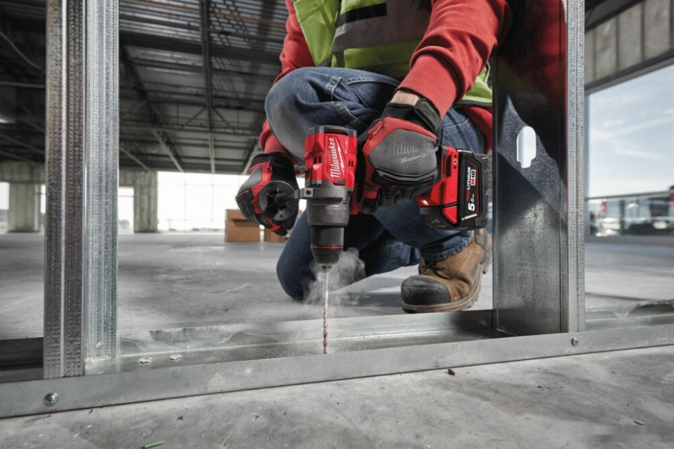 Дрель-шуруповерт Milwaukee M18 FUEL M18FDD3-0 4933498059 (без АКБ)