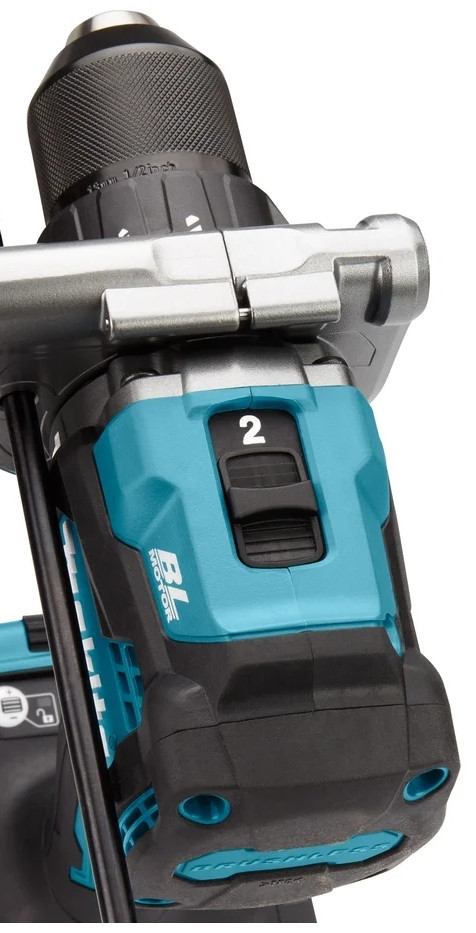 Ударная дрель-шуруповерт Makita HP001GD201 (с 2-мя АКБ, кейс) Ударная дрель-шуруповерт Makita HP001GD201 (с 2-мя АКБ, кейс)