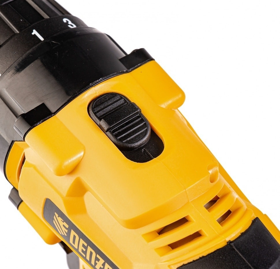 Дрель-шуруповерт Denzel CDL-IB-14-02 (с 2-мя АКБ, кейс) Дрель-шуруповерт Denzel CDL-IB-14-02 (с 2-мя АКБ, кейс)