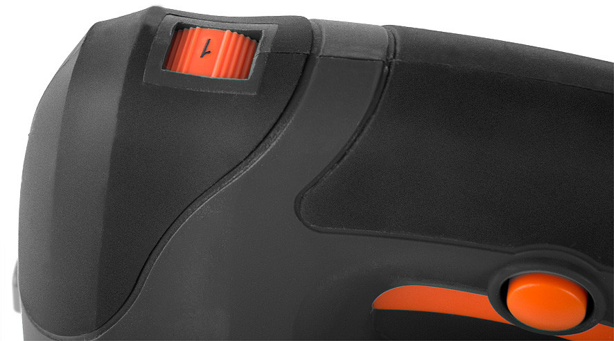 Лобзик Энергомаш ЛБ-40860Б Лобзик Энергомаш ЛБ-40860Б