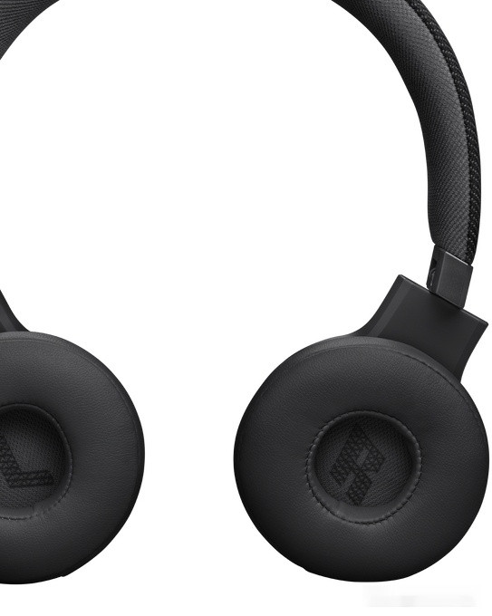 Наушники JBL Live 670NC (черный) Наушники JBL Live 670NC (черный)