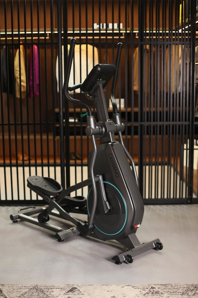 Эллиптический тренажер Calviano Extra (серый) Эллиптический тренажер Calviano Extra (серый)