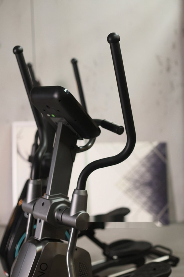 Эллиптический тренажер Calviano Extra (серый) Эллиптический тренажер Calviano Extra (серый)