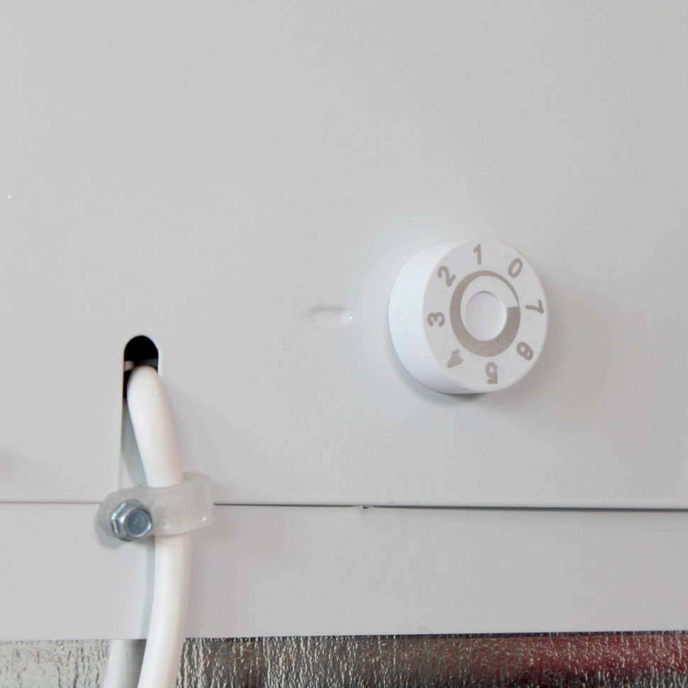 Торговый холодильник Бирюса B310P Торговый холодильник Бирюса B310P