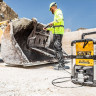 Мойка высокого давления DeWALT DCMPW1600N (без АКБ) Мойка высокого давления DeWALT DCMPW1600N (без АКБ)
