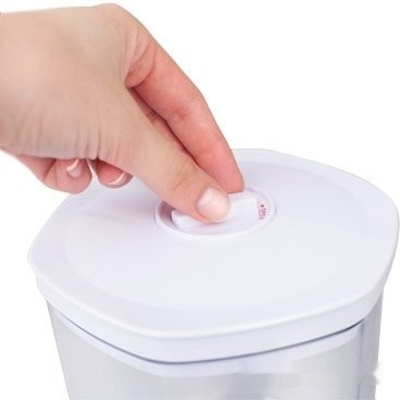 Вакуумный упаковщик Redmond RVS-M021 Вакуумный упаковщик Redmond RVS-M021