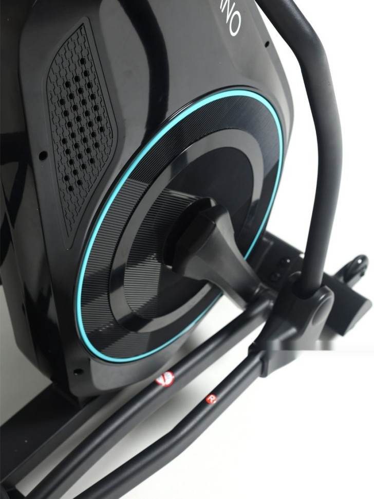 Эллиптический тренажер Calviano Extra (черный) Эллиптический тренажер Calviano Extra (черный)