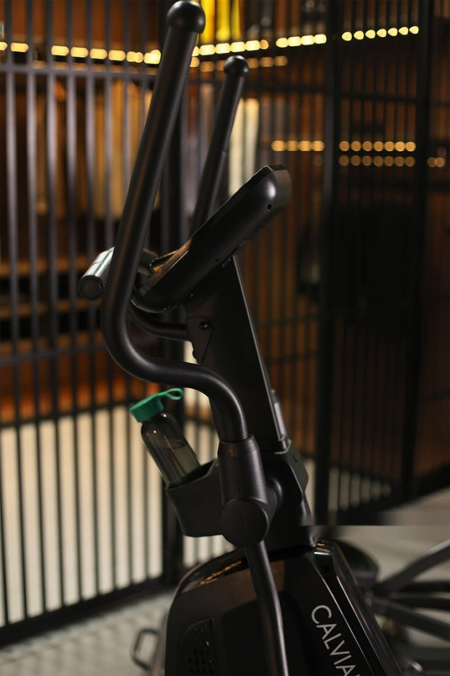 Эллиптический тренажер Calviano Extra (черный) Эллиптический тренажер Calviano Extra (черный)