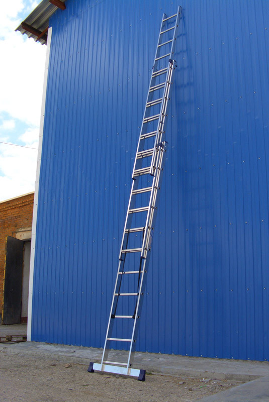 Лестница-стремянка Алюмет трехсекционная универсальная 5310 3x10 Лестница-стремянка Алюмет трехсекционная универсальная 5310 3x10