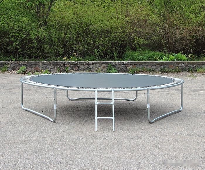 Батут Bebon Sports 10ft без складных стоек Батут Bebon Sports 10ft без складных стоек