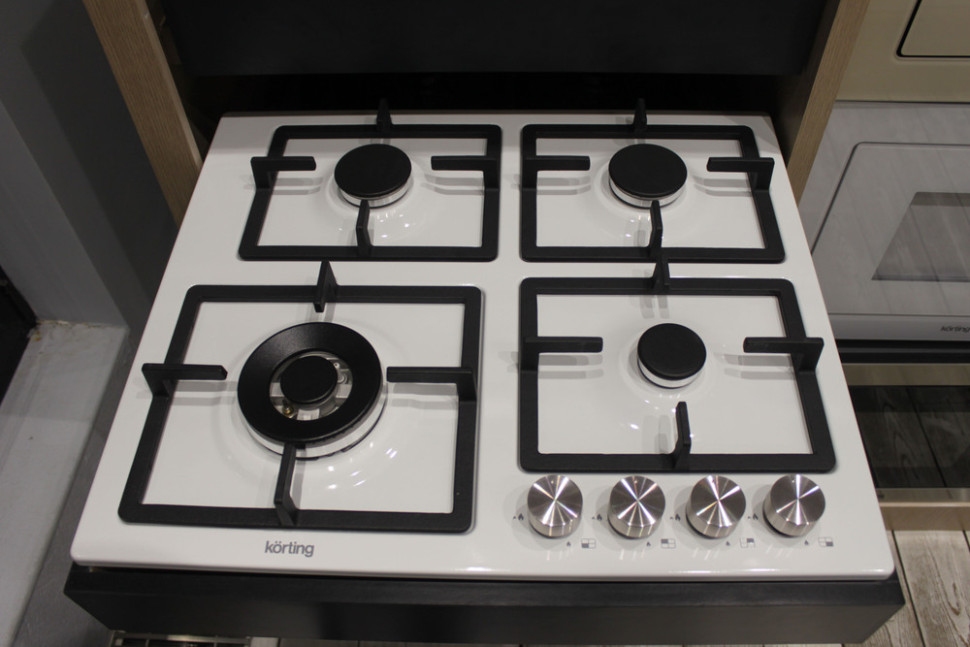 Варочная панель Korting HG 697 CTW Варочная панель Korting HG 697 CTW