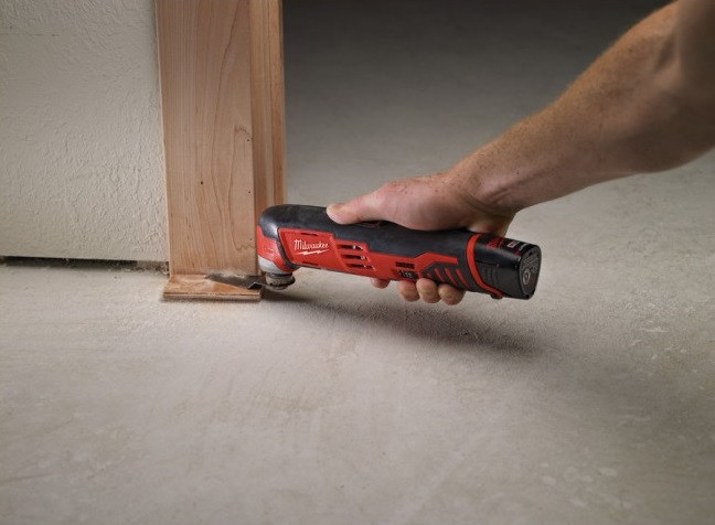 Шлифовальная машина Milwaukee C12 MT-0 Шлифовальная машина Milwaukee C12 MT-0