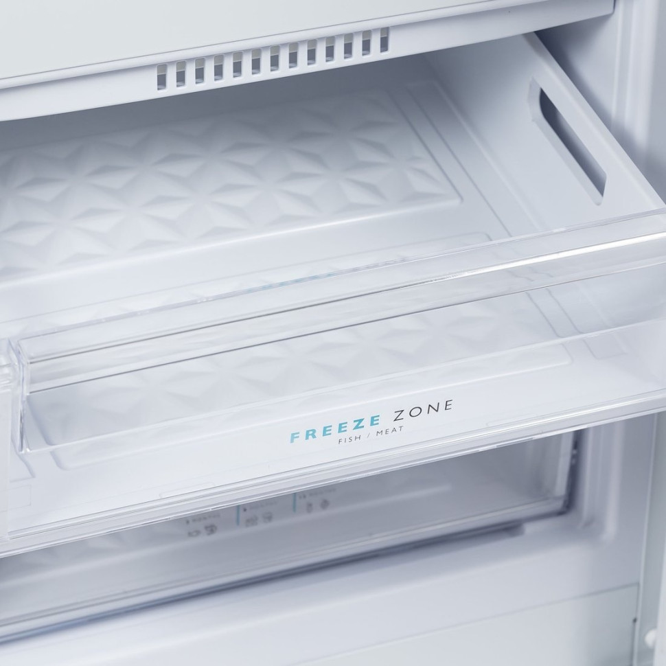 Холодильник Бирюса 551 Холодильник Бирюса 551