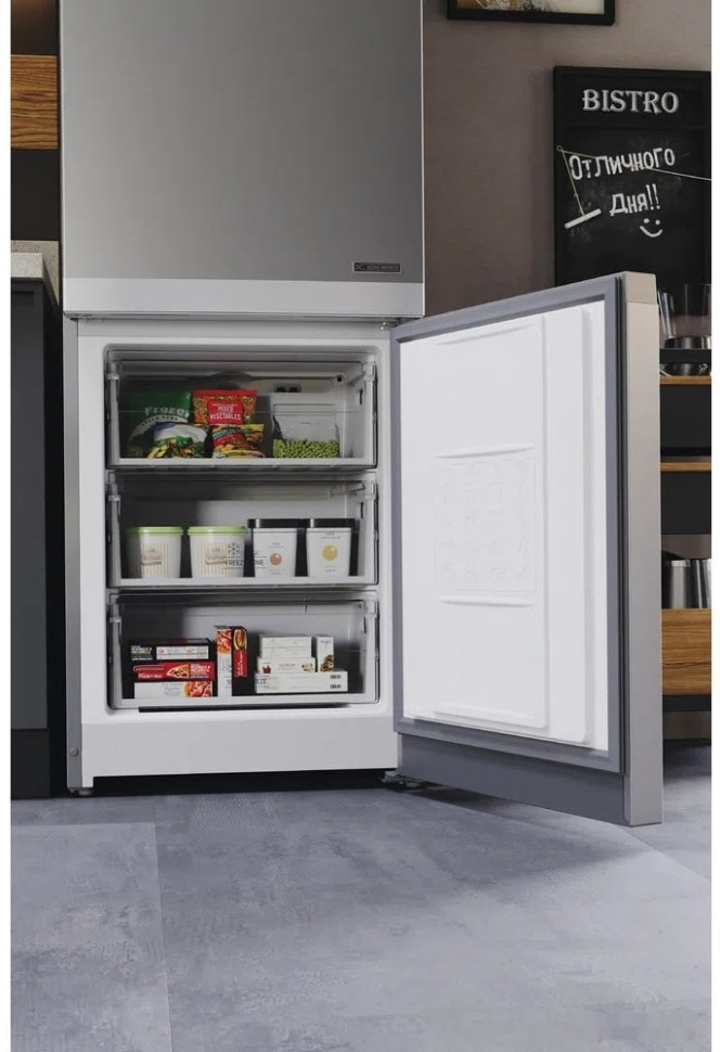 Холодильник Hotpoint-Ariston HTS 9202I SX O3 Холодильник Hotpoint-Ariston HTS 9202I SX O3