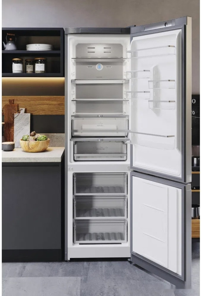 Холодильник Hotpoint-Ariston HTS 9202I SX O3 Холодильник Hotpoint-Ariston HTS 9202I SX O3