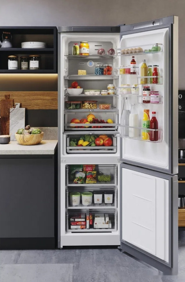 Холодильник Hotpoint-Ariston HTS 9202I SX O3 Холодильник Hotpoint-Ariston HTS 9202I SX O3