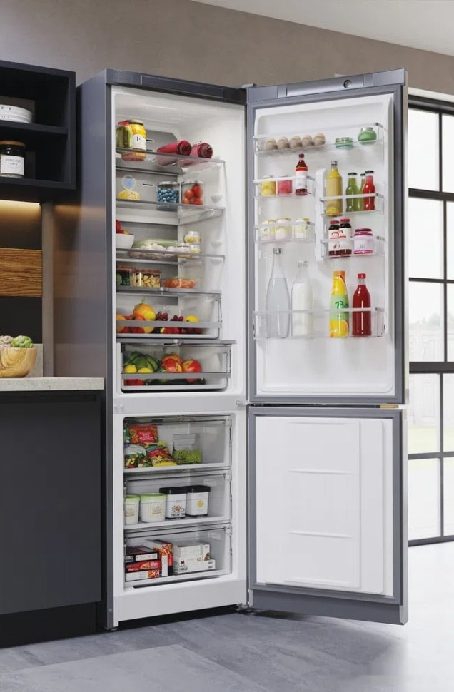 Холодильник Hotpoint-Ariston HTS 9202I SX O3 Холодильник Hotpoint-Ariston HTS 9202I SX O3