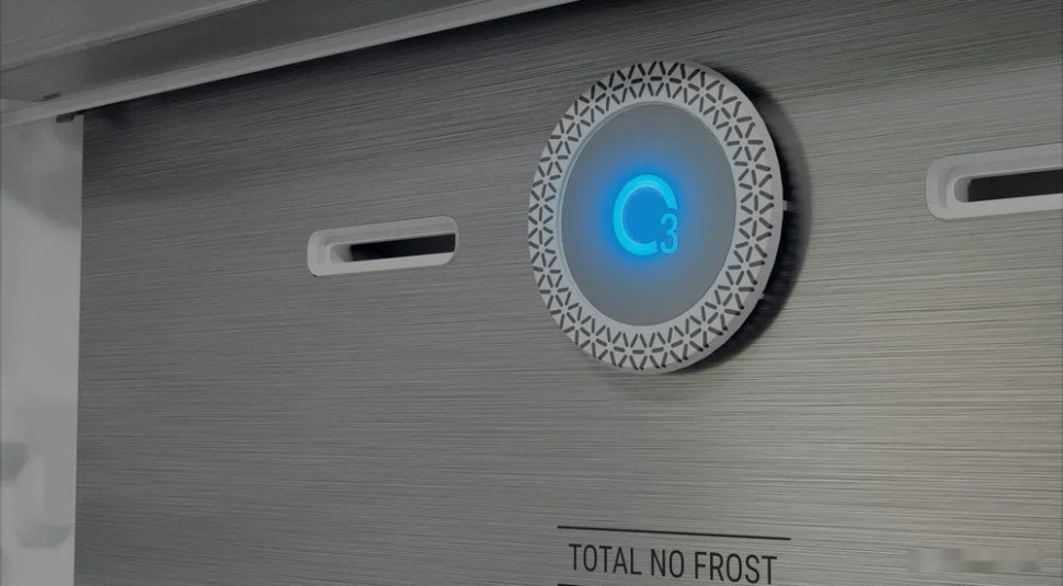 Холодильник Hotpoint-Ariston HTS 9202I SX O3 Холодильник Hotpoint-Ariston HTS 9202I SX O3