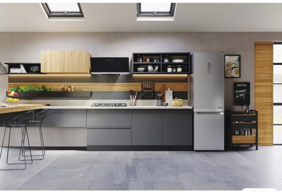 Холодильник Hotpoint-Ariston HTS 9202I SX O3 Холодильник Hotpoint-Ariston HTS 9202I SX O3