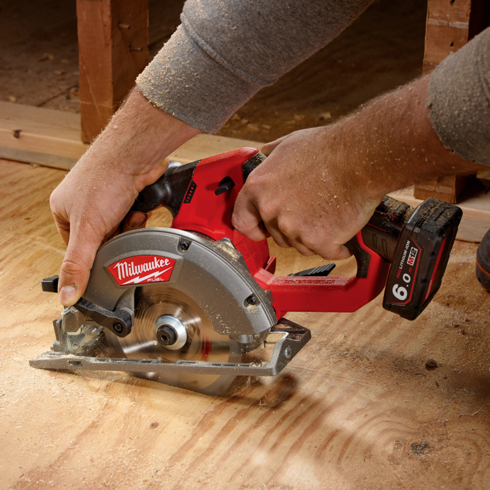 Дисковая пила Milwaukee M12CCS44-602X