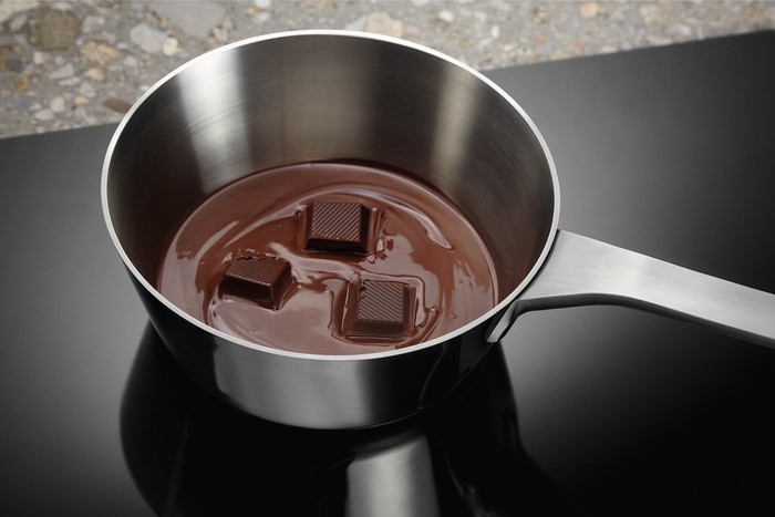 Варочная панель Electrolux CIR60430 Варочная панель Electrolux CIR60430