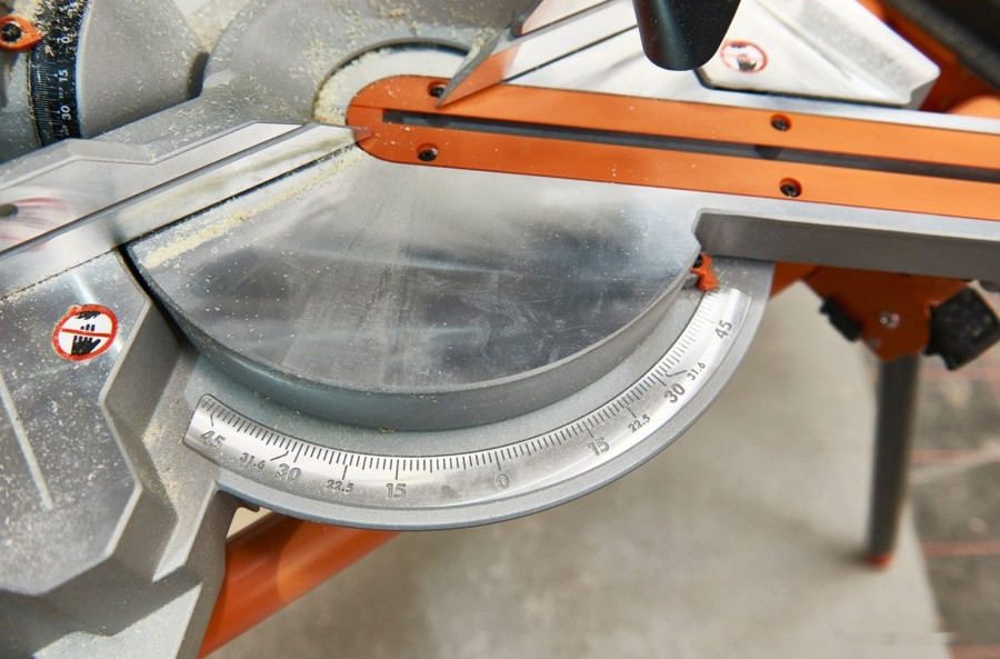 Торцовочная пила AEG Powertools BPS18-254BL-0 [4935459336]