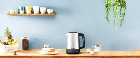 Электрический чайник Tefal BI520D10