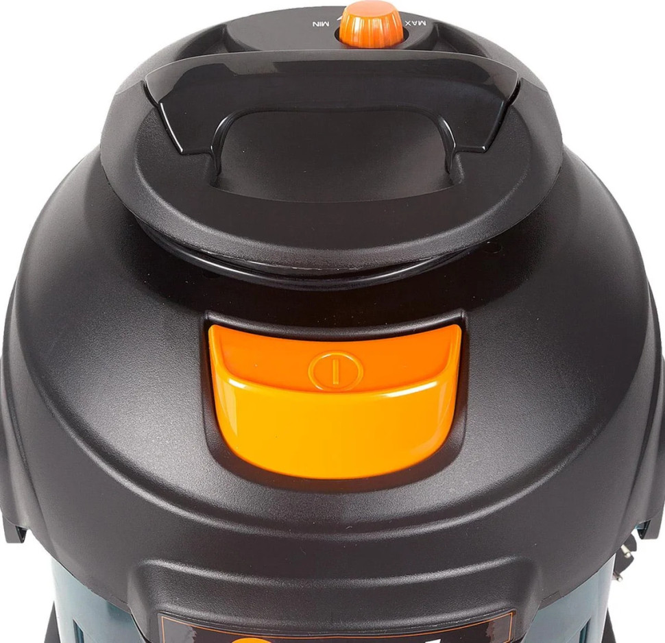 Промышленный пылесос BORT BSS-1415 Aqua Промышленный пылесос BORT BSS-1415 Aqua